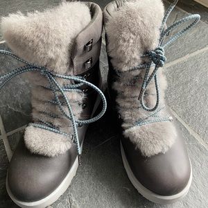 Ugg snow boots
